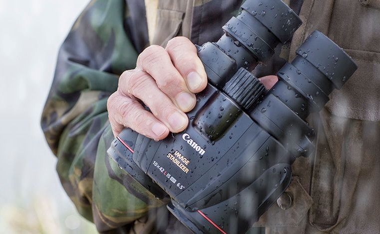 Why do many bird watchers use binoculars in addition to a spotting scope? Isn't one device enough?