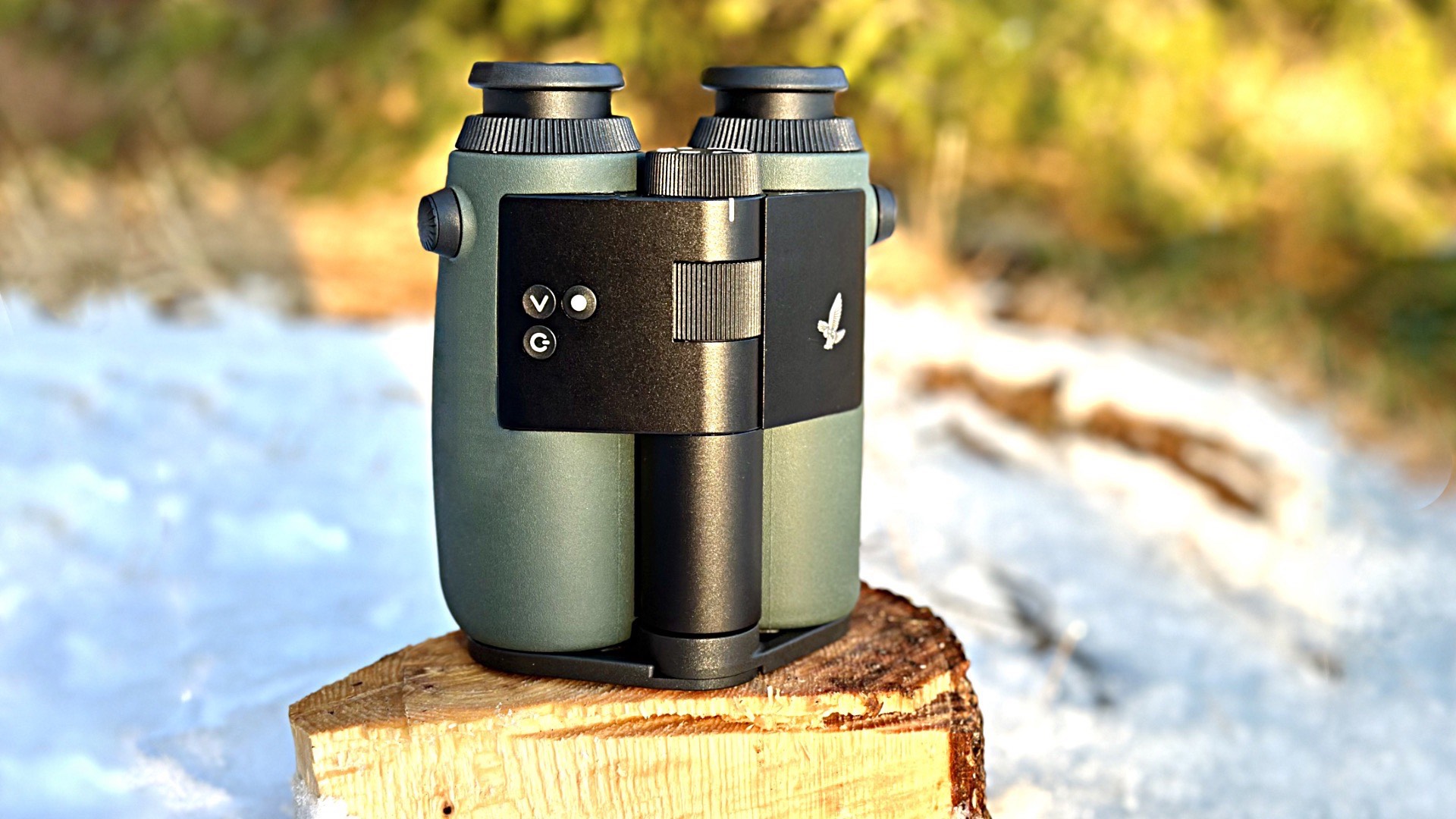 Swarovski AX Visio – The first smart binoculars!