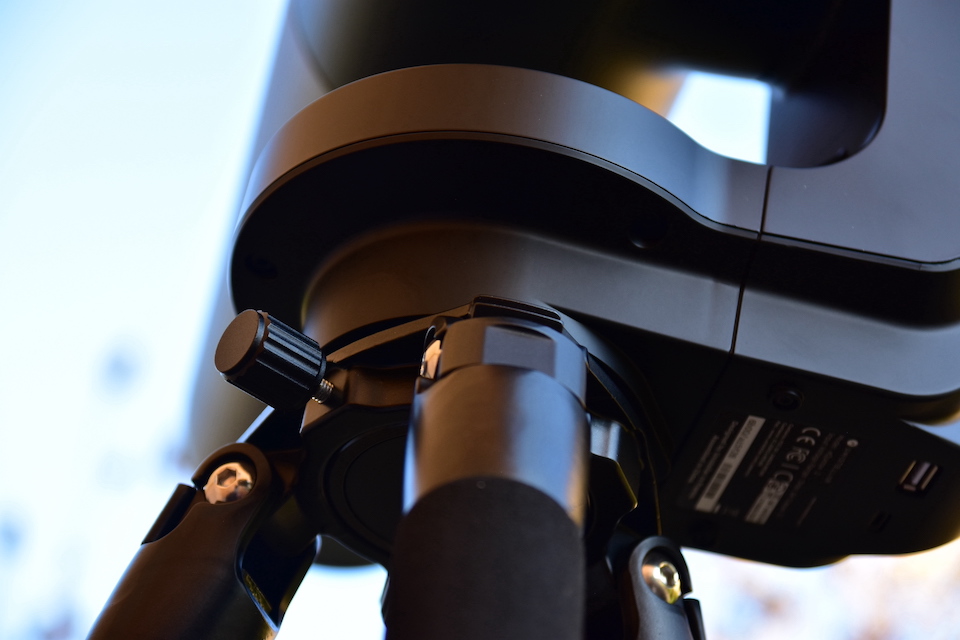 The sturdy single-arm mount is placed on the tripod and secured with two screws.
