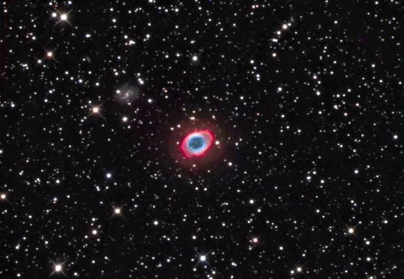 The beautiful Ring Nebula, image: Carlos Malagón