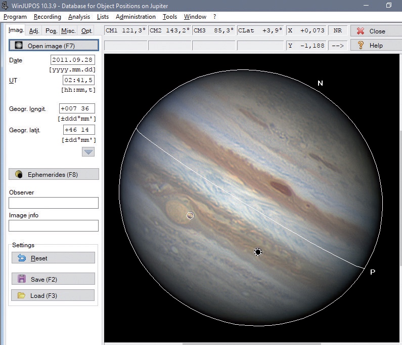 The WinJUPOS program when measuring an image. The outline frame (white lines) must be aligned to the outline and orientation of the planet. As you can see, the moon positions are also estimated – a good test of the accuracy of the time data. M. Weigand