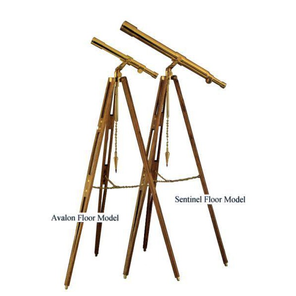 The Glass Eye Avalon All Brass Tripod made of Oak