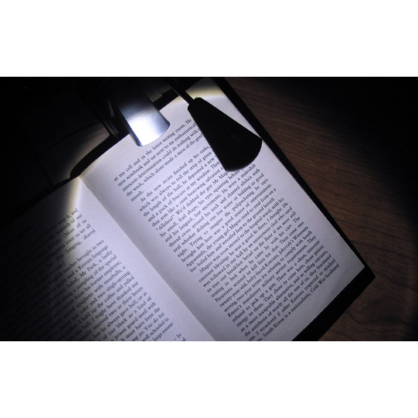 Carson Torch FlexNeck LED reading lamp