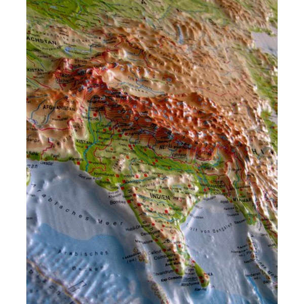 geo-institut GEO Institute Silver line Russian political world relief map (in German)