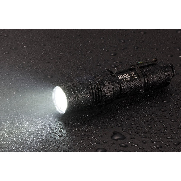 Nitecore MT10A torch