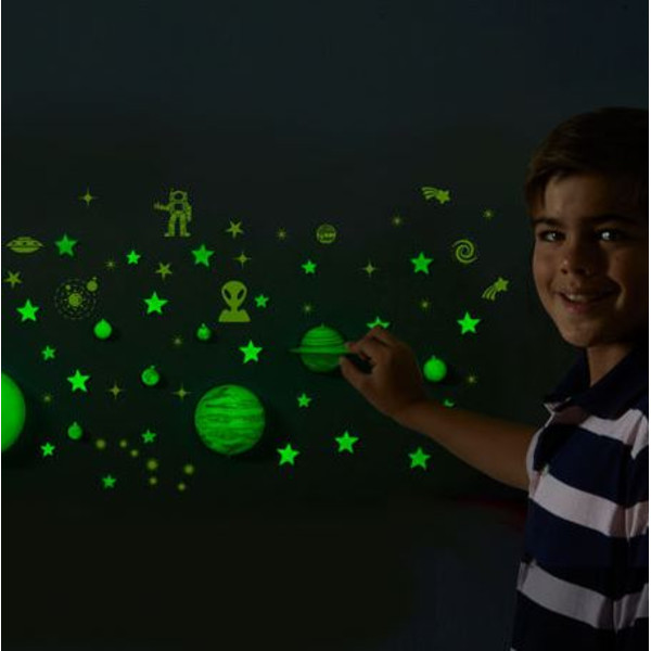 Learning Resources GeoSafari® Glow-in-the-Dark Planets & Stars Set
