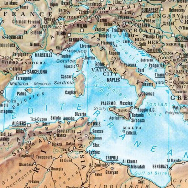 freytag & berndt World map physical (175 x 121 cm)
