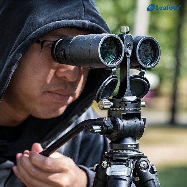 Leofoto S3 Tripod adapter for Leica Ultravid Binoculars
