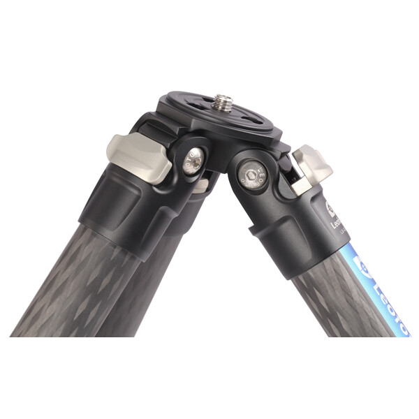 Leofoto Carbon tripod LS-324C
