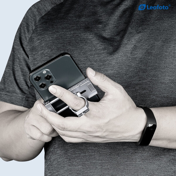 Leofoto Mounting smartphone holder PC-60 silver