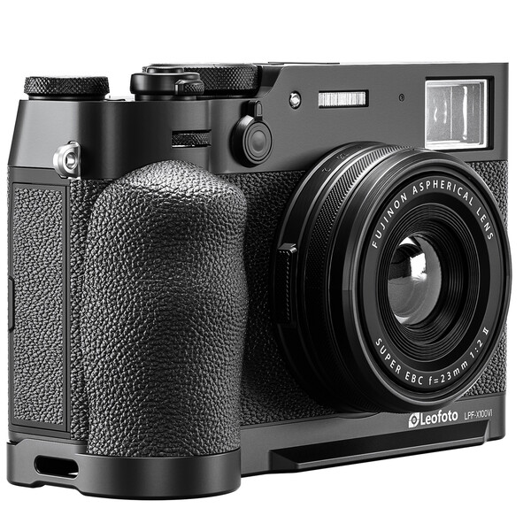 Leofoto LPF-X100VI black handgrip for Fujifilm Finepix X100VI