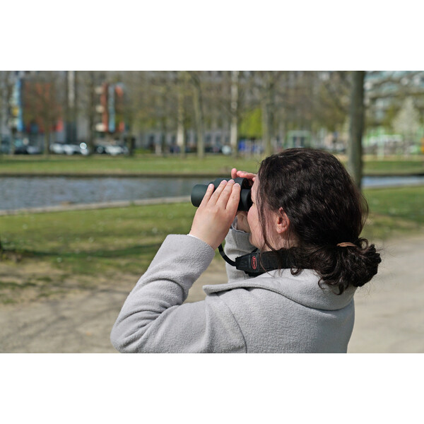 Kowa Binoculars SVIII 8x32