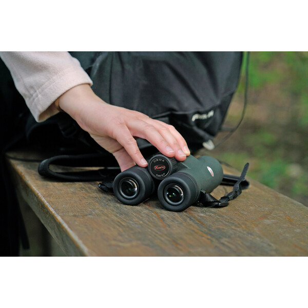 Kowa Binoculars SVIII 8x32