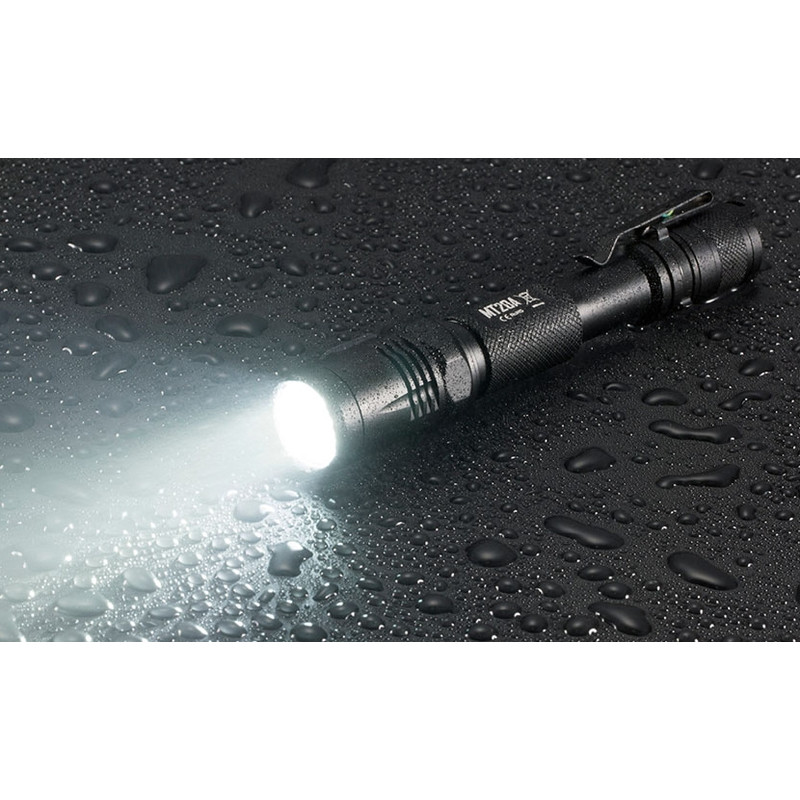 Nitecore MT20A torch