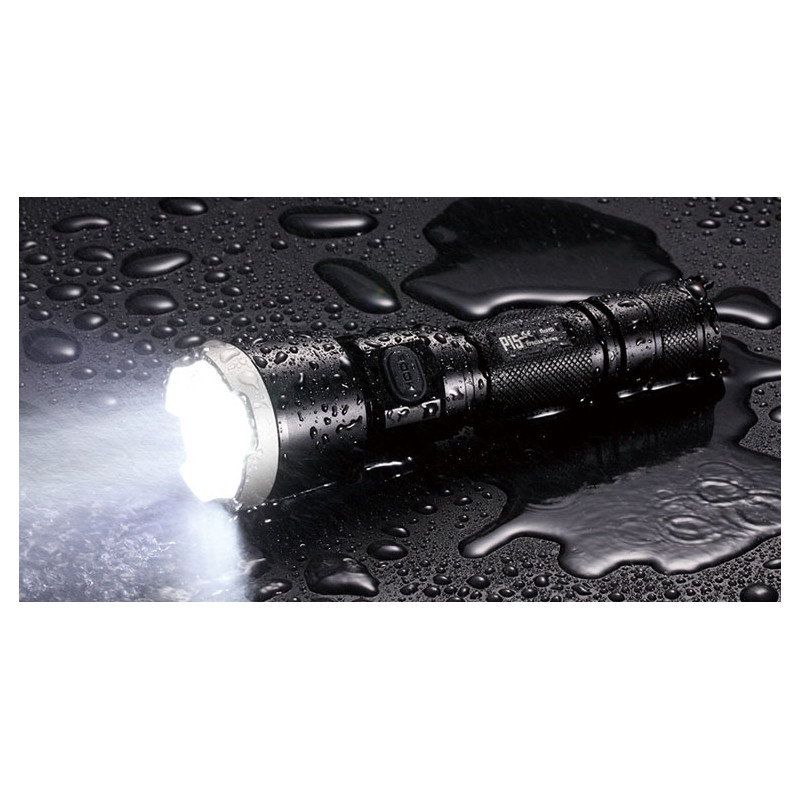 Nitecore P16 torch