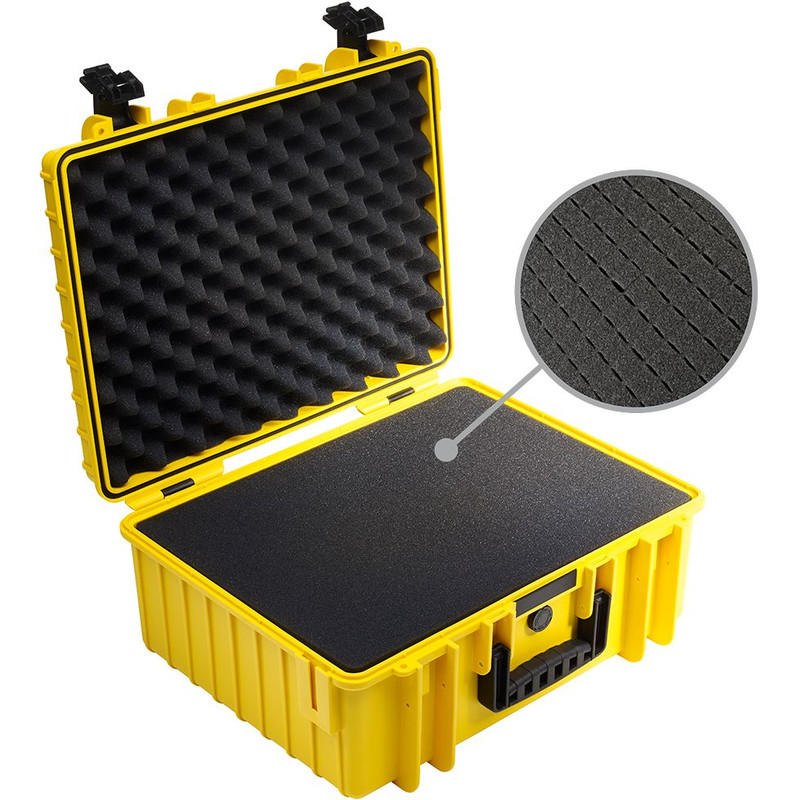 B+W Type 6000 case, yellow/foam lined