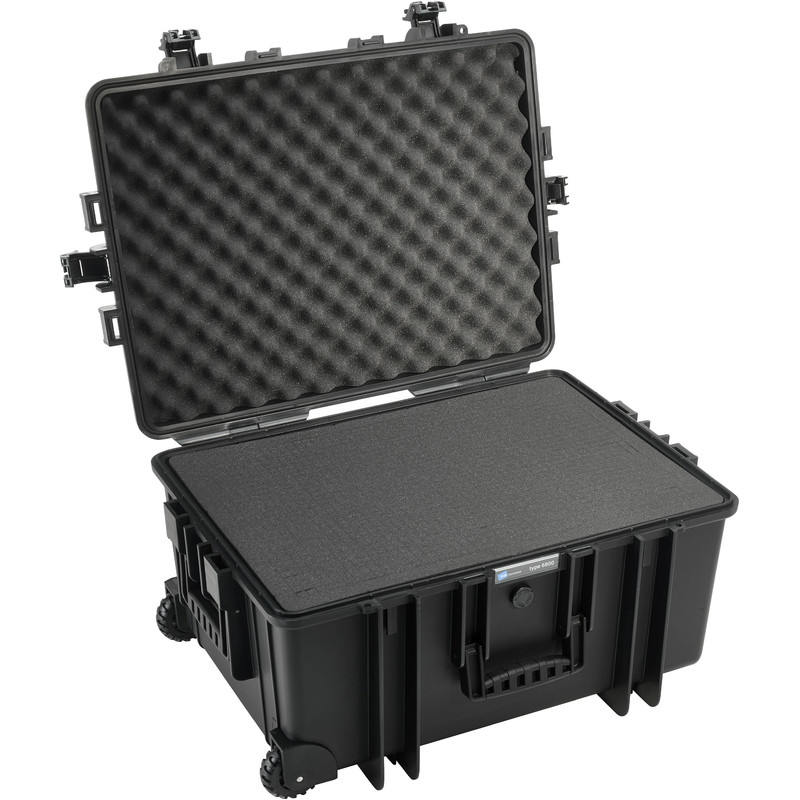 B+W Type 6800 case, black/foam lined