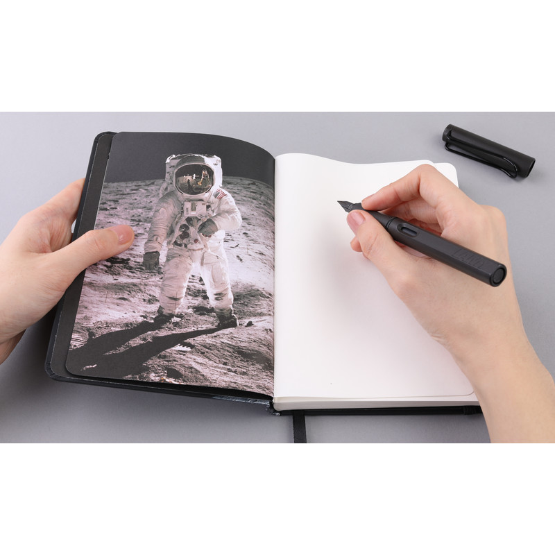 AstroReality LUNAR AR Notebook