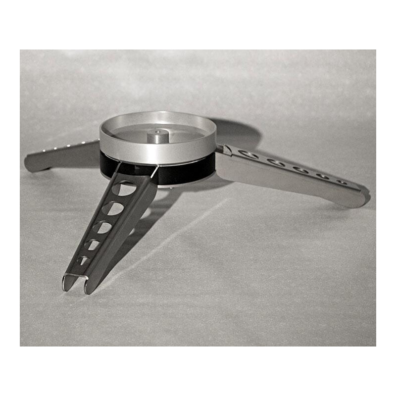 Tripod T