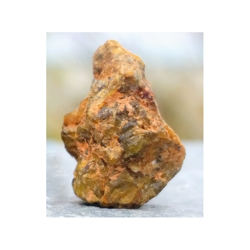 UKGE Meteorit HED Achondrite (Diogenite) NWA 7831