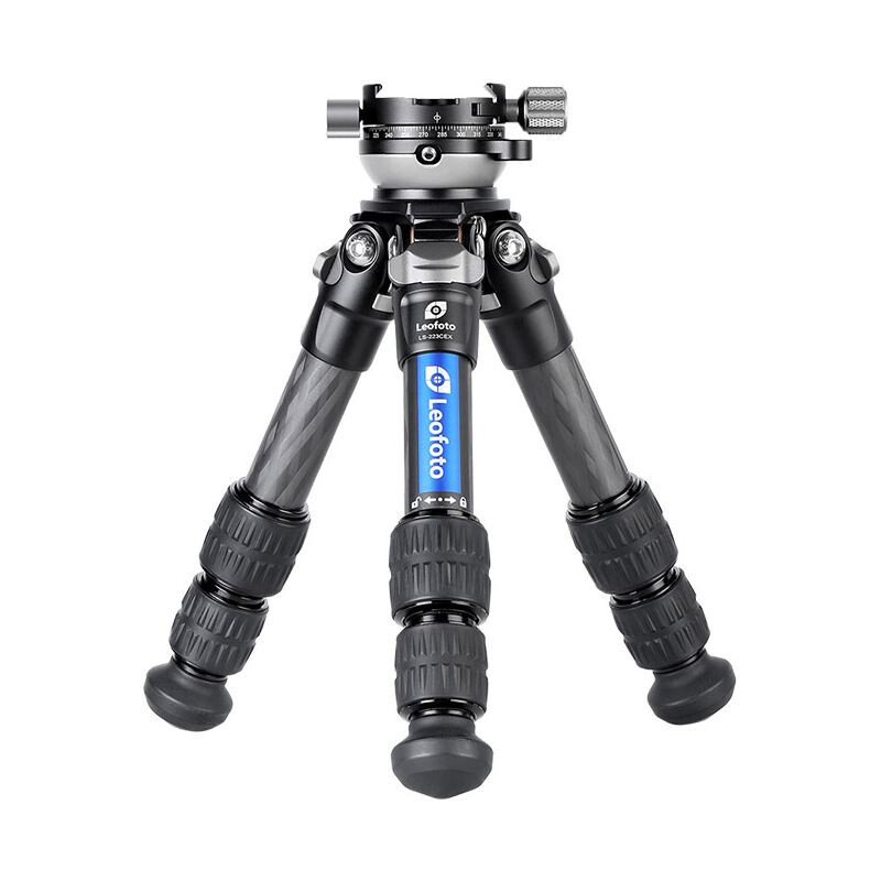Leofoto Carbon tripod LS-223CEX Ranger with levelling tray + panoramic plate RH-0
