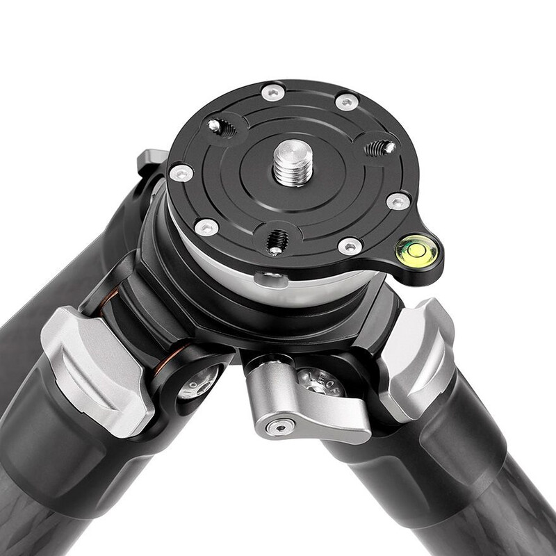 Leofoto Carbon tripod LS-223CEX Ranger with levelling tray + panoramic plate RH-0