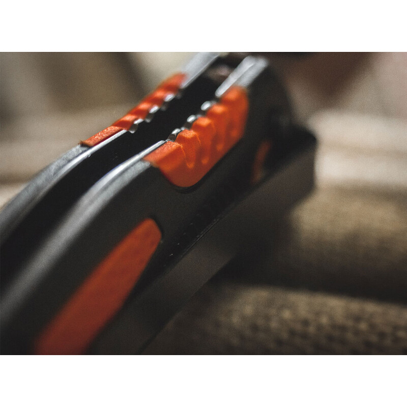 Böker Plus Knives Savior 4