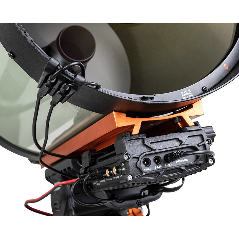 Celestron Controls 4x smart power and dew protection control system