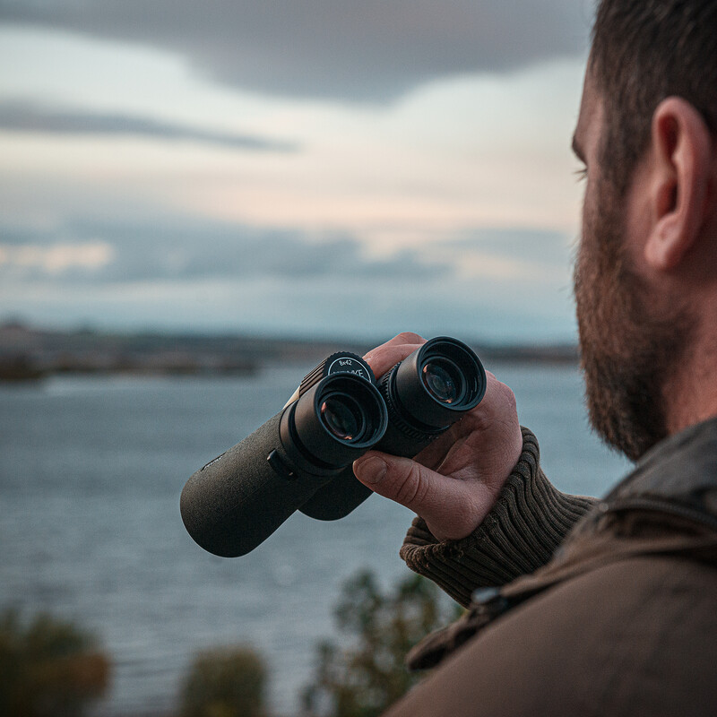 HAWKE Binoculars Vantage 8x32