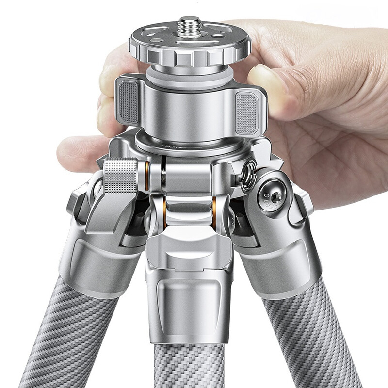 Leofoto Carbon tripod LG-324C Gabriel + Ballhead LH-40R Silver