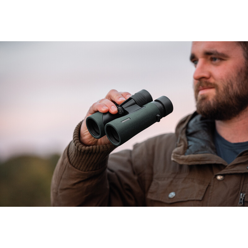 Hawke vantage binoculars 2025