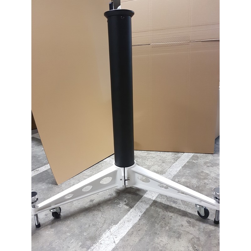 Skywatcher Säulenstativ mit passendem Anschluss für EQ-6 Montierung (Fast neuwertig)