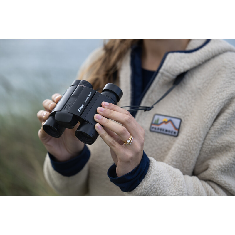 Nikon Image Stabilized Binoculars Stabilised 10x25 S