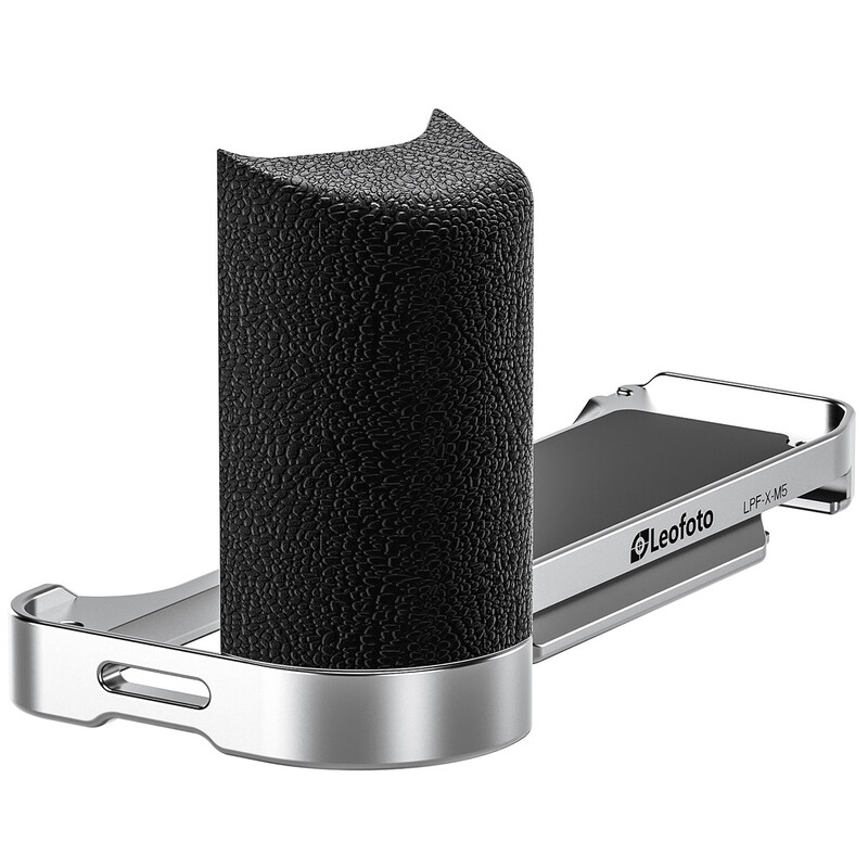Leofoto LPF-X-M5 silver grip for Fujifilm X-M5