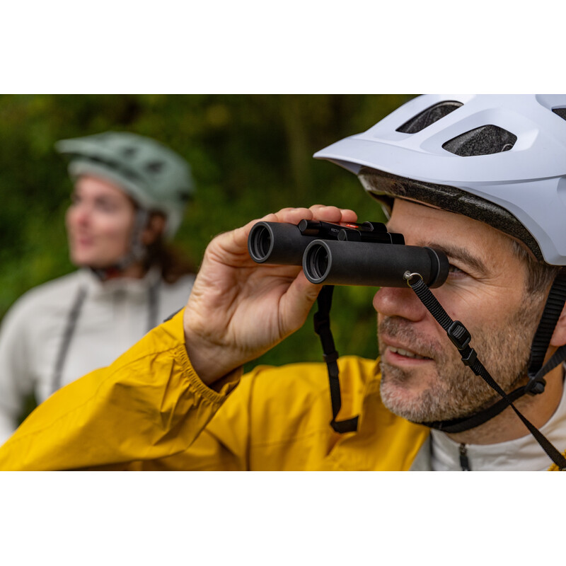 Leica Binoculars Noctivid Compact 10x25