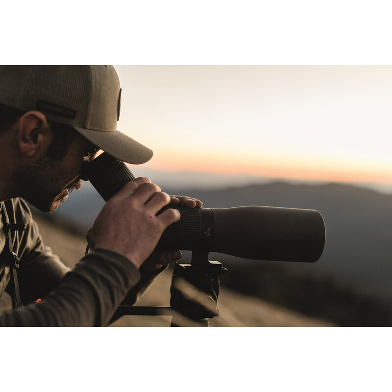 Swarovski AT Endura 21-65x75 spotting scope
